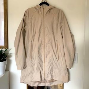 Lululemon raincoat